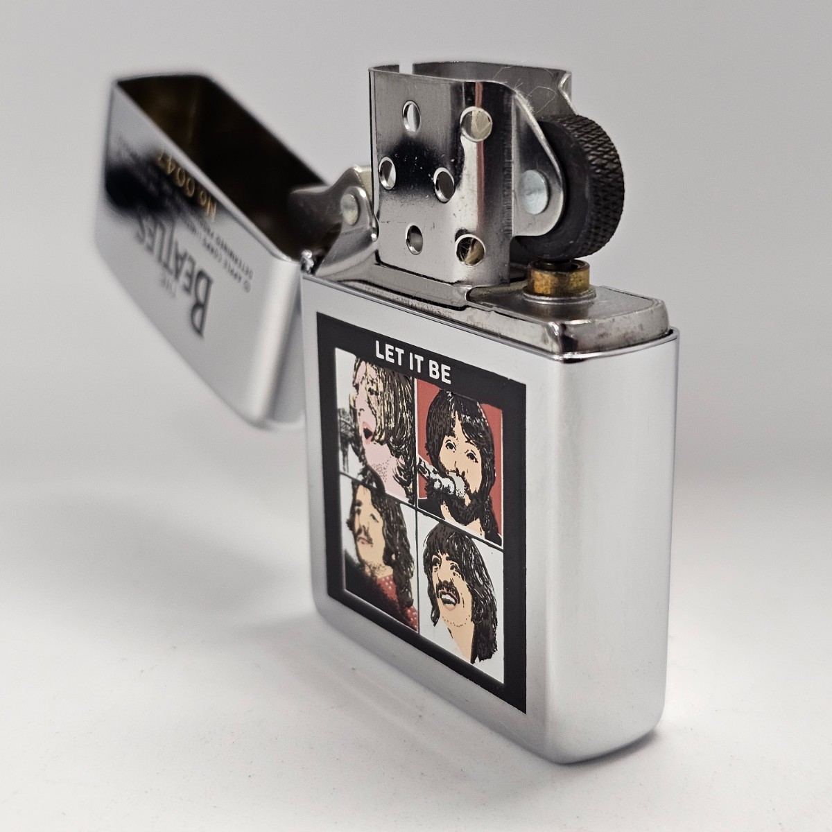 【1N60】 1 円スタート ZIPPO / B IX ジッポー THE BEATLES ビートルズ LET IT BE 喫煙具 オイルライター 箱付き_画像4