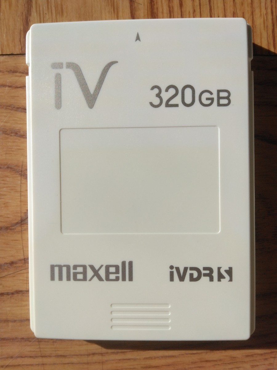 320GB iVDR-S カセットハードディスク マクセル maxell iv アイヴィ ホワイト ケース付_画像1