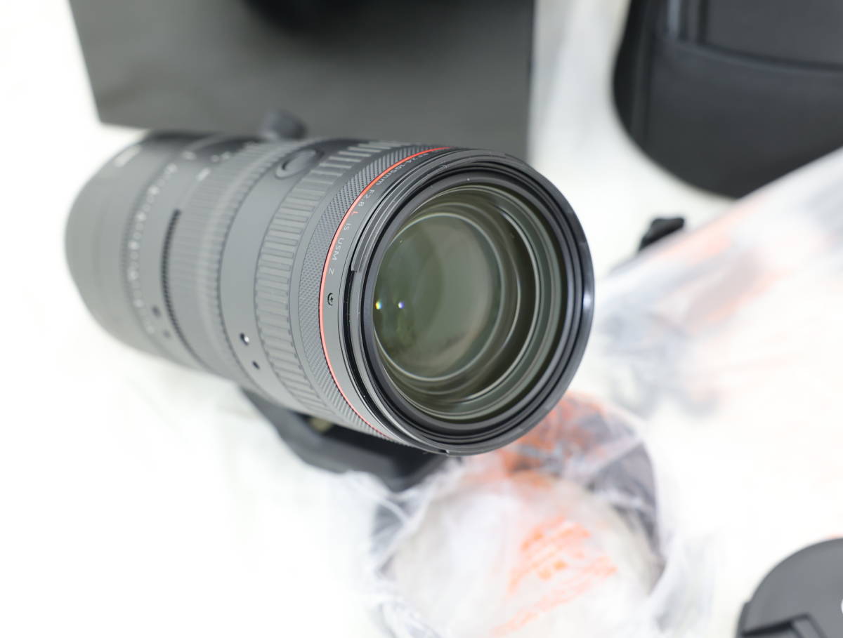 Canon RF24-105mm F2.8L IS USM Z 新品同様 おまけあり ほぼ未使用 約１年保証_画像3