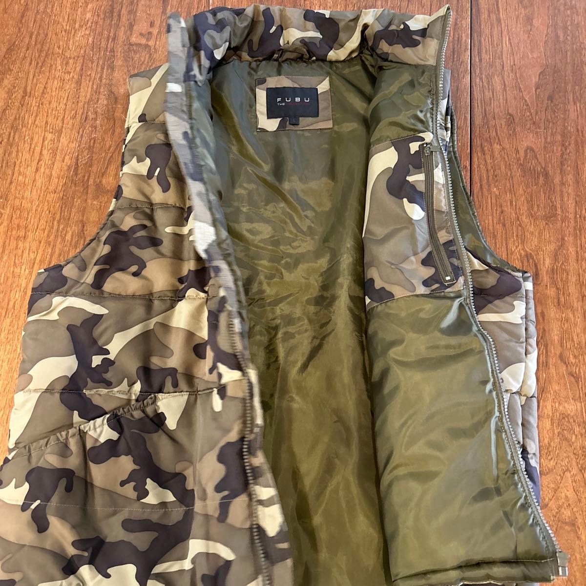 Military camouflage Vest L 迷彩柄 ミリタリー カモフラ ダウンベスト　