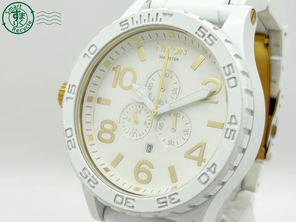 2402415226 ◇ NIXON ニクソン THE 51-30 クロノグラフ 白文字盤 ホワイト ゴールド デイト 箱付き メンズ QUARTZ QZ 腕時計 中古の画像2