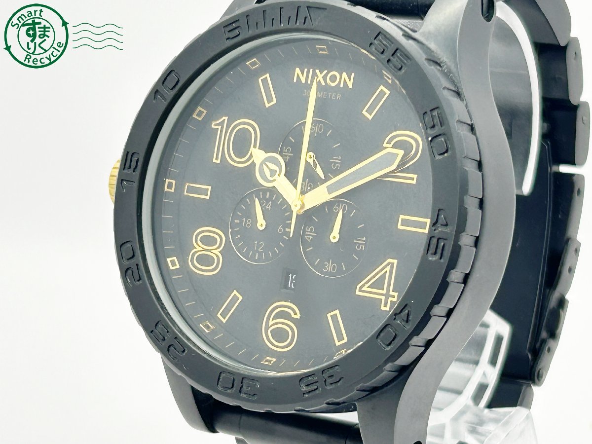 2402415223 ◇ NIXON ニクソン THE 51-30 クロノグラフ 黒文字盤 ブラック ゴールド デイト 箱付き メンズ QUARTZ QZ 腕時計 中古の画像2