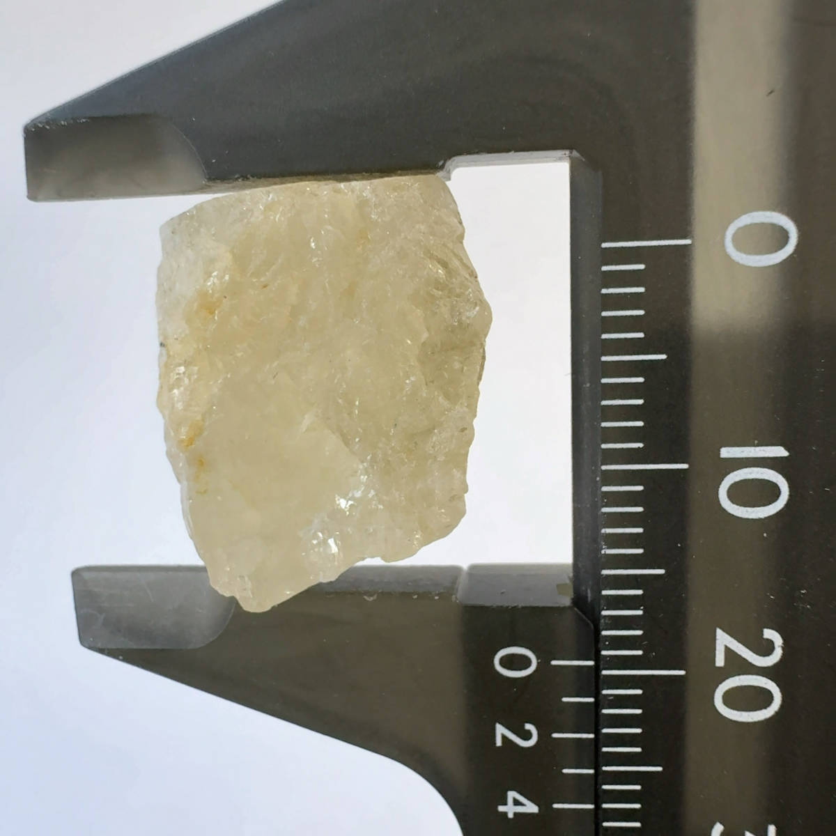【E23805】 アンブリゴナイト アンブリゴ石 天然石 原石 鉱物 パワーストーン_画像1