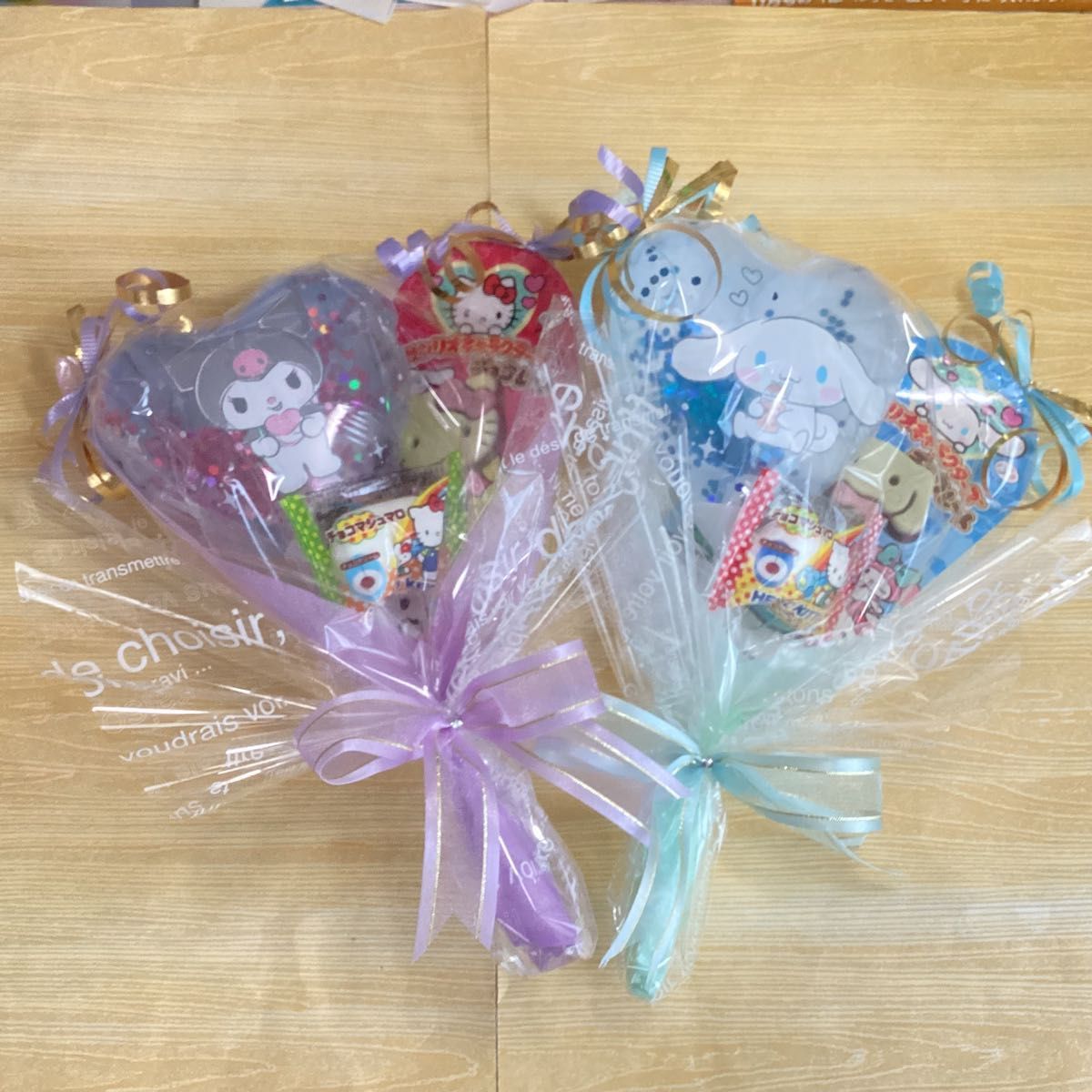 サンリオ クロミ シナモンロール 風船付お菓子ブーケ 2個 プチ サンリオ クロミ シナモンロール 風船付お菓子ブーケ 2個 プチ
