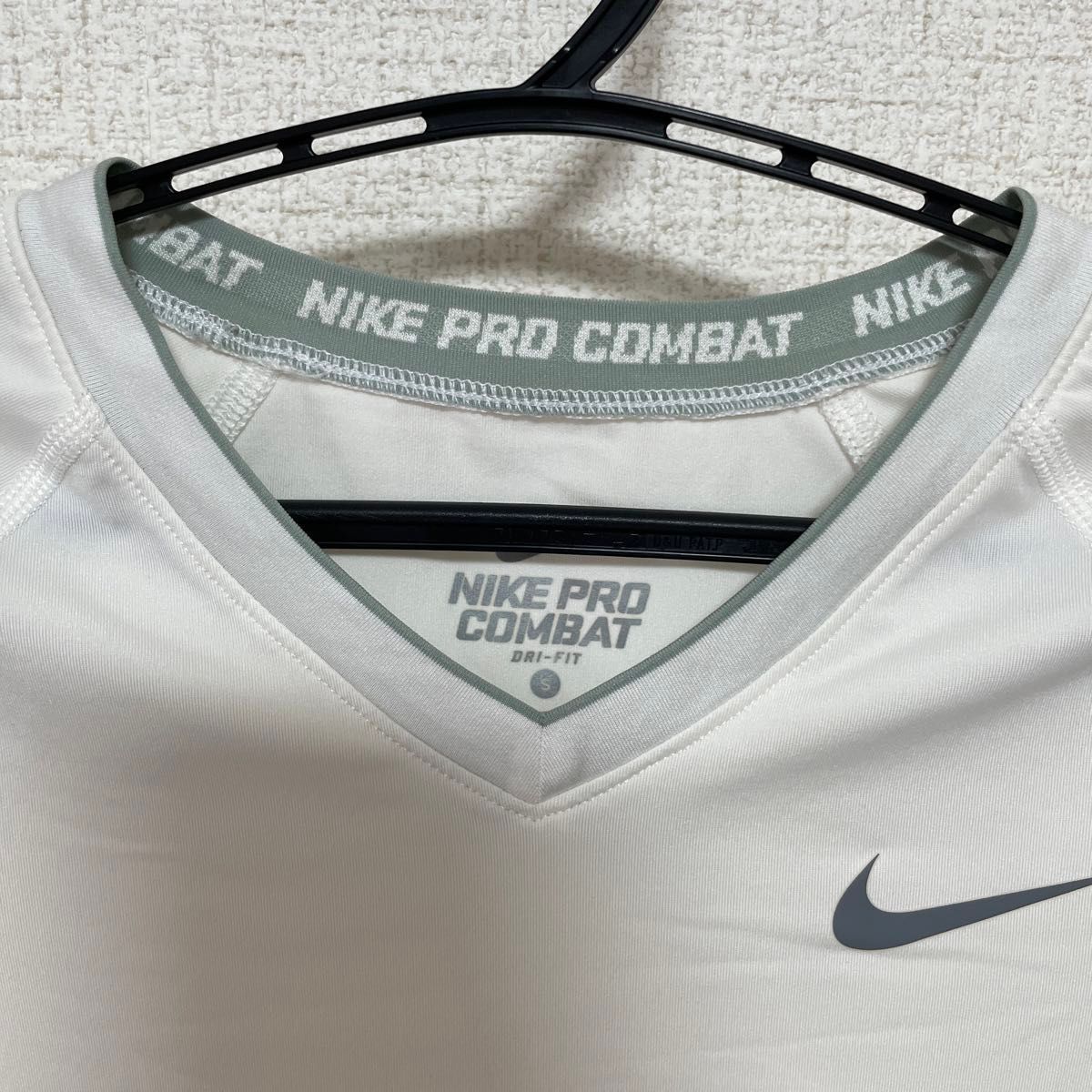 Tシャツ NIKE PRO COMBAT COMPRESSION コンプレッション トレーニング 半袖 中古品