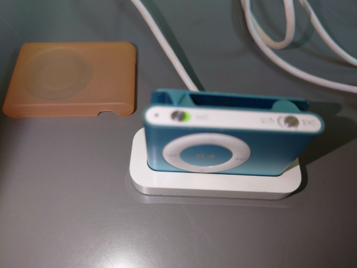 iPod  shuffle　1GB （稼働品）