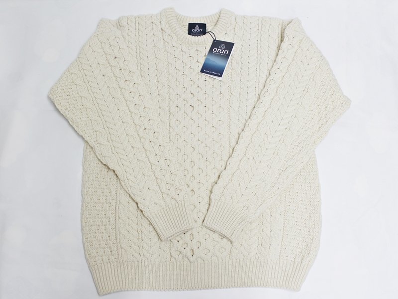 新品　Aran WOOLLEN MILLS アランウーレンミルズ　ウール　白　ホワイト　A823　丸首　肉厚　海外サイズM　162　メンズ　長袖　■◎_画像1