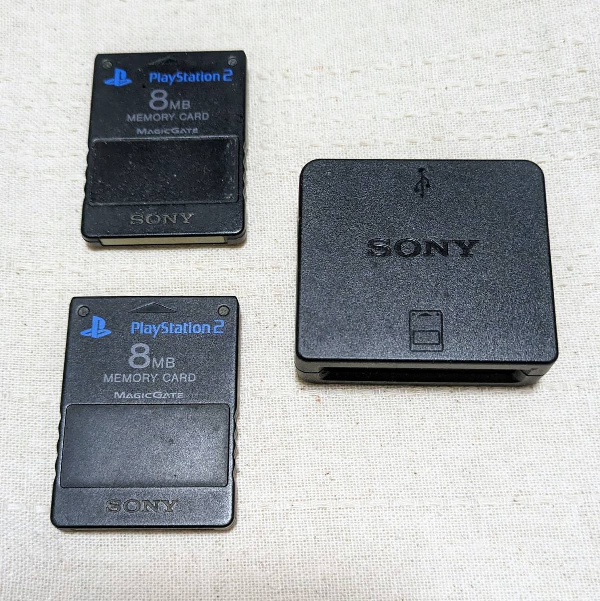 SONY 純正 PS3 PS2 メモリーカードアダプタ USB PS2メモリーカード 2枚セット_画像1