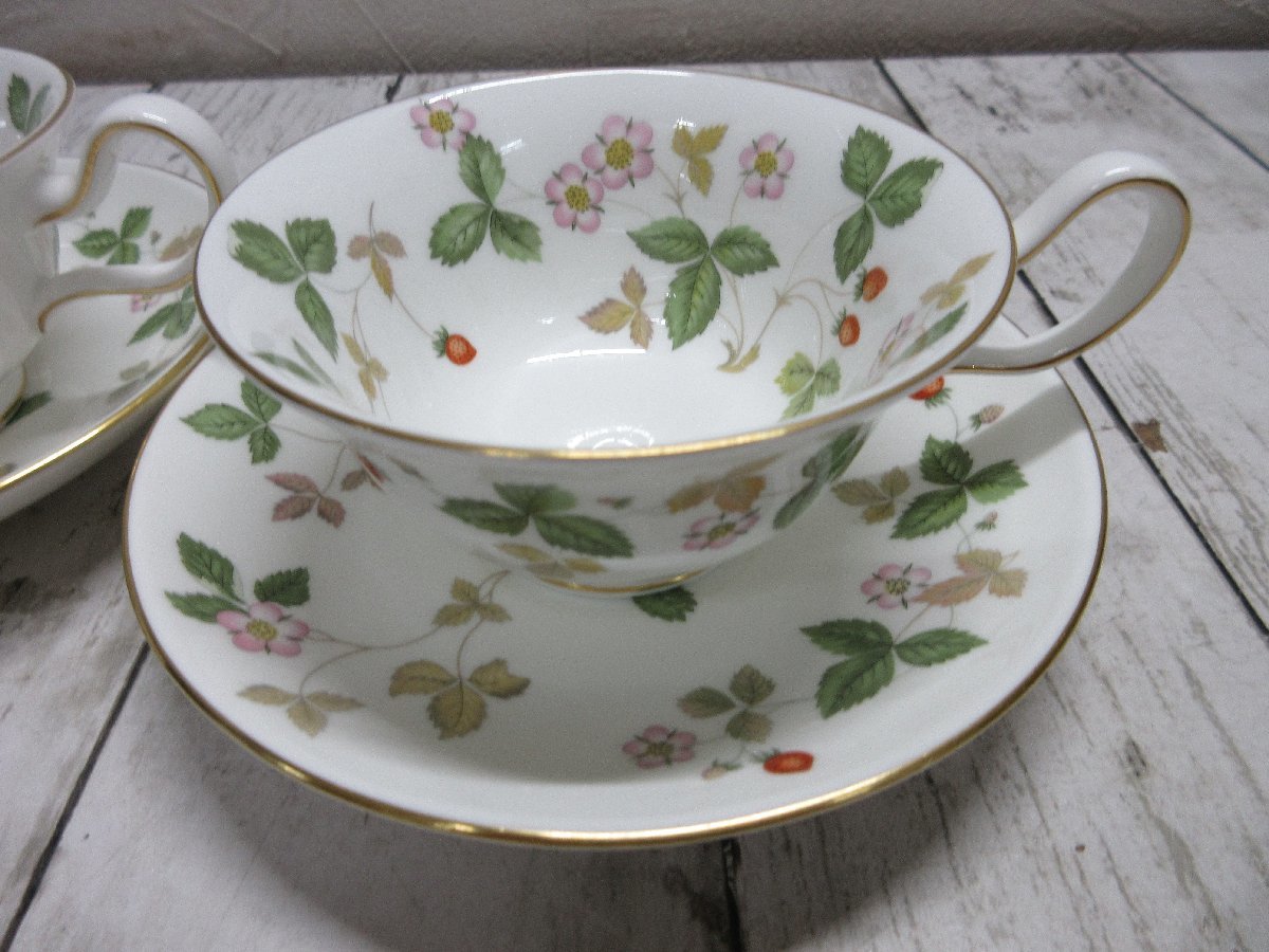 １円　良品　WEDGWOOD ウェッジウッド ワイルドストロベリー　カップ＆ソーサー 2客? 【星見】_画像2