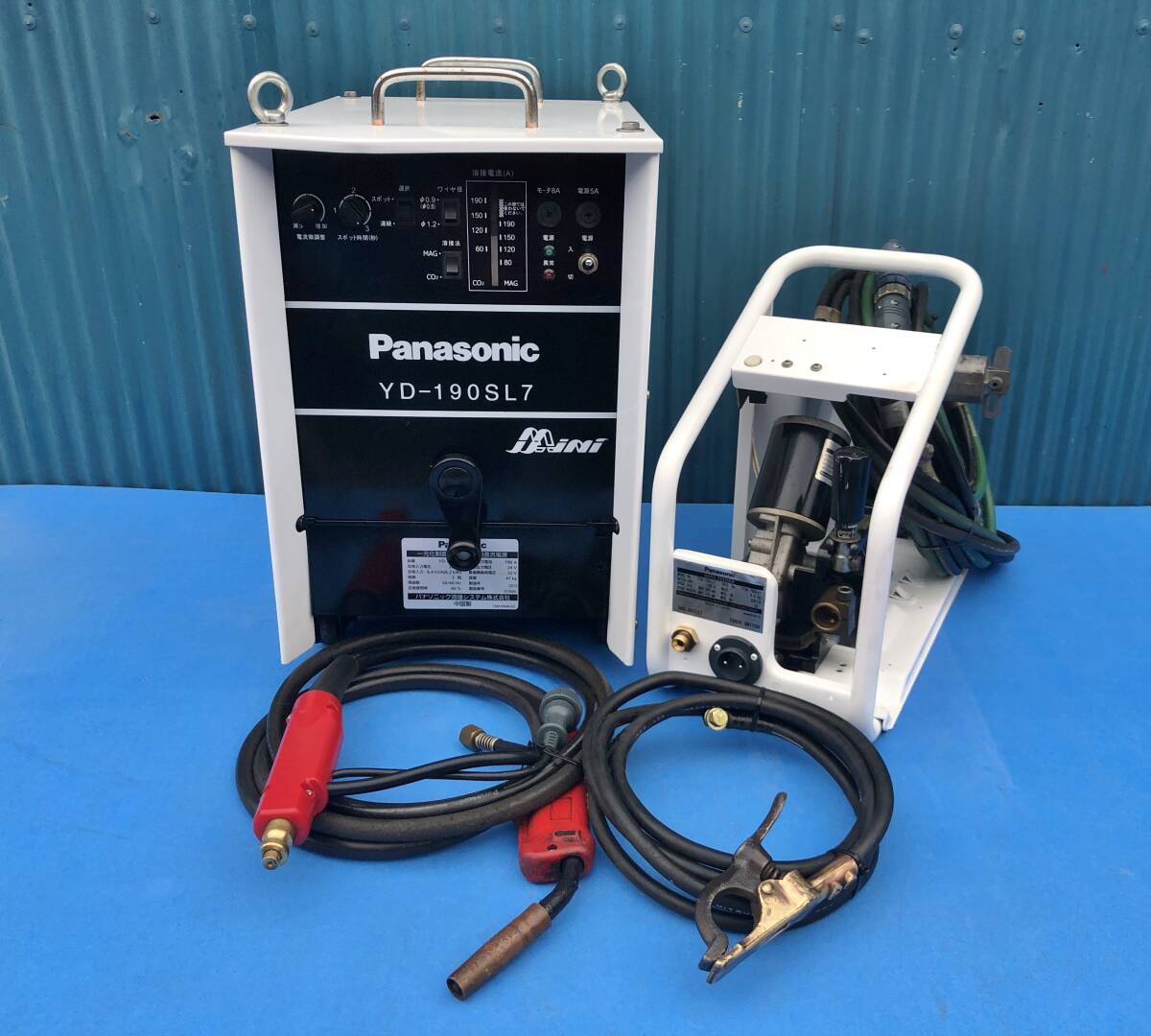 Yahoo!オークション - パナソニック Panasonic 半自動 溶接機 YD Yahoo!オークション - パナソニック Panasonic 半自動 溶接機 YD