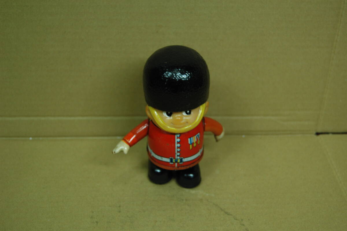 兵隊ノコノコ人形 高さ１３センチ横１０センチ 電池駆動テスト済 アンティ－ク ビンティジ  の画像1