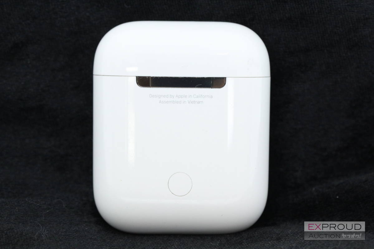 中古品★R32 AirPods Charging Case エアーポッズ Apple チャージングケース 充電ケースのみ A1602 第一世代 純正 Bluetooth 動作確認済_画像2