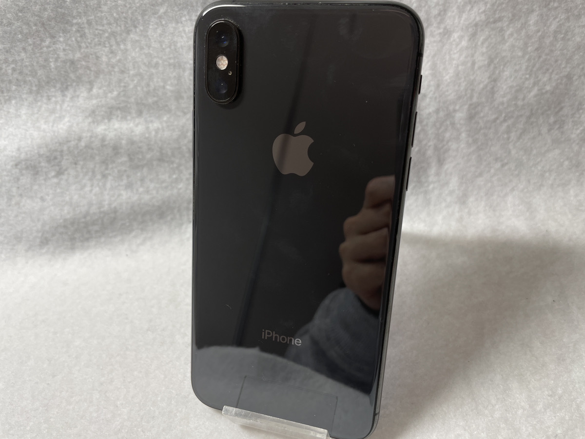 ◎中古◎iPhoneXS スペースグレイ 64GB ドコモ 利用制限〇 SIMフリー MTAW2J/A_画像8