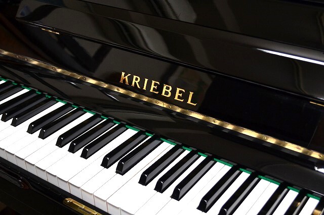 ♪♪クリーベル（東日本ピアノ製造）K127Bアップライトピアノ黒猫脚♪♪_鍵盤部分