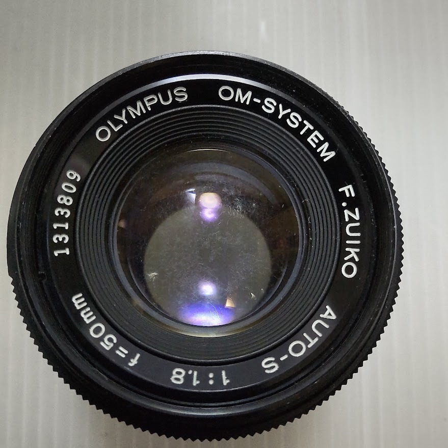 ●[ジャンク品] オリンパス Olympus OM SYSTEM F.Zuiko Auto S 50mm F1.8 1313809_画像1