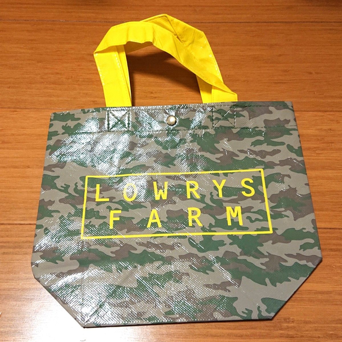 新品未使用！LOWRYSFARM 限定迷彩柄ショッパー