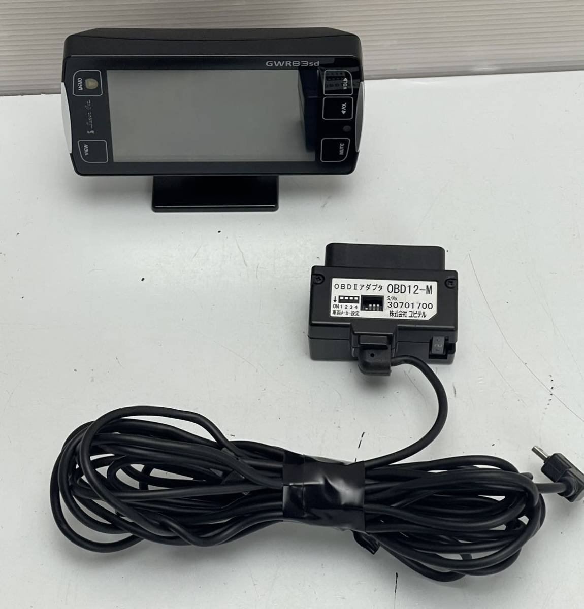 ユピテル　YUPITERU SUPER CAT GPS&レーダー探知機 GWR83sd 中古品(OBD12-M)_画像4