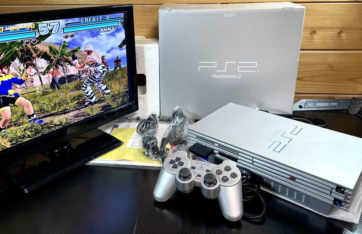 動作品 希少カラー SONY プレステ 2 シルバー SILVER PS2 本体セット PlayStation2 SCPH 39000 送料無料 _画像1