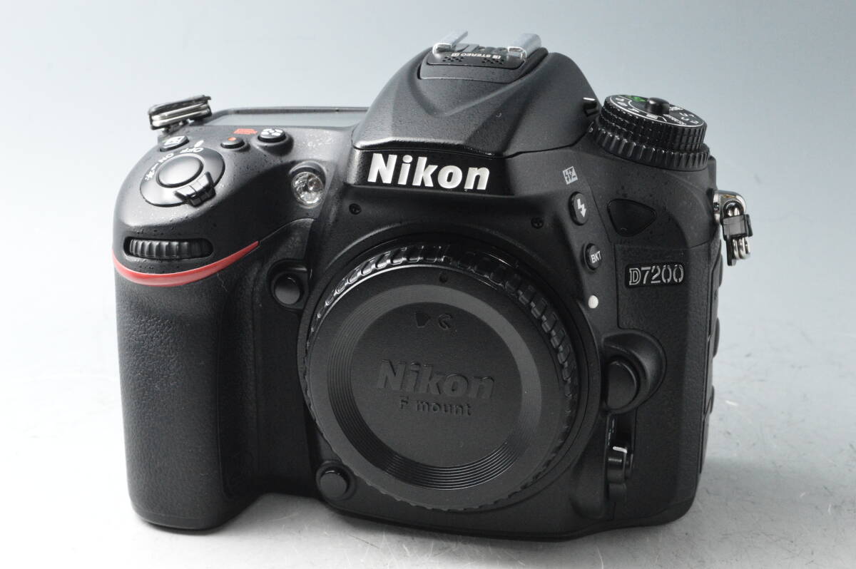 #a1295【美品】 Nikon ニコン D7200 ボディ