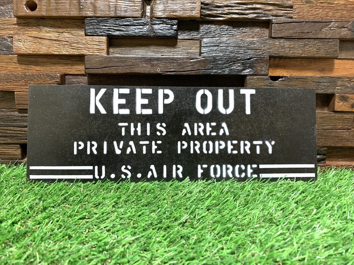 KEEP OUT U.S AIR FORCE 立入禁止 サインボード 看板 ショップ インテリア ガレージ ガーデニング 空軍 世田谷ベース アメリカン雑貨 marshの画像1