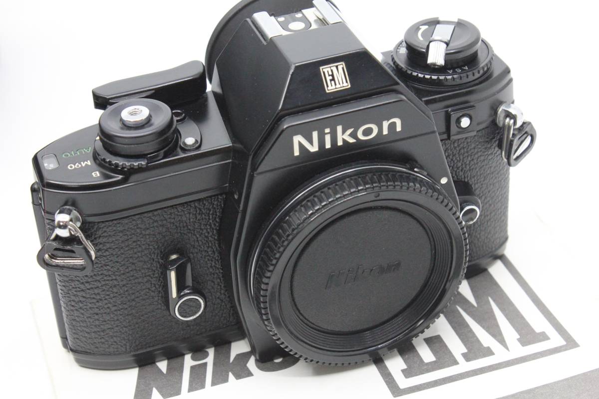 【動作確認済／超美品】 ニコン Nikon EM ボディ 678万番 アイカップ 取説 MT4153_画像1