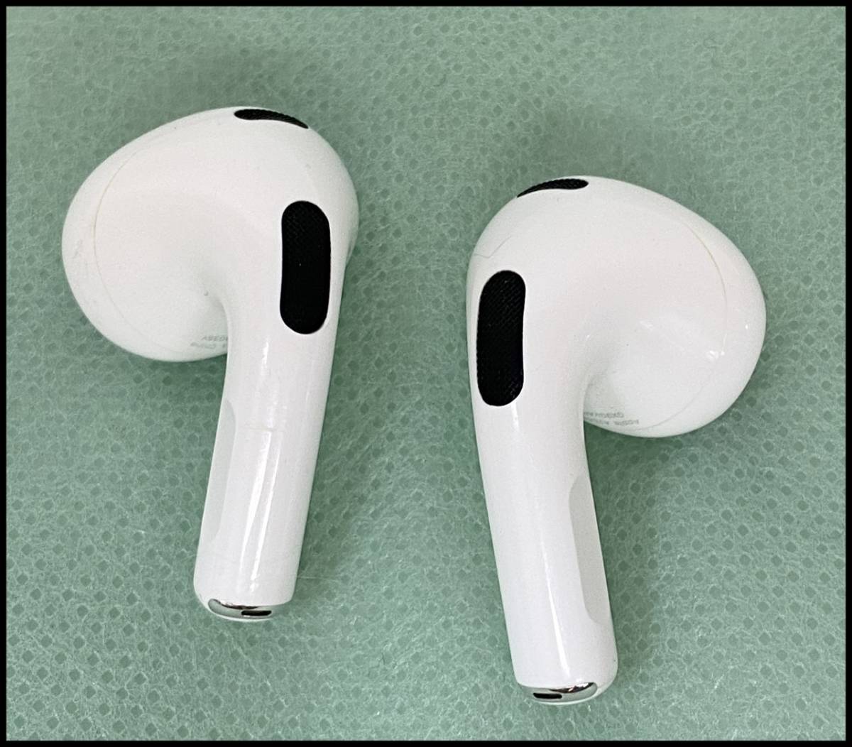 片耳ノイズあり Apple AirPods 第3世代 エアーポッズ A2564 A2565 A2566 MME73J/A ワイヤレスイヤホン エアポッズ_画像5