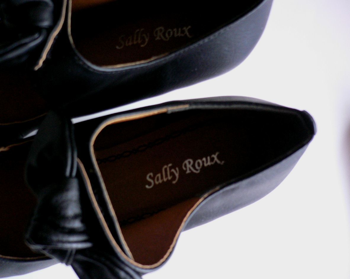 新品sally roux 黒ウエッジヒール　リボンパンプス　24ｃｍ　Lサイズ_画像2