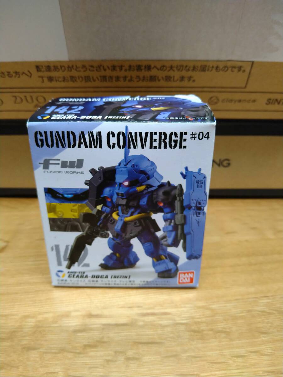 新品未開封　FW GUNDAM CONVERGE #04 142 ギラ・ドーガ（レズン専用機）機動戦士ガンダム 逆襲のシャア ガンダムコンバージ　BANDAI_画像1