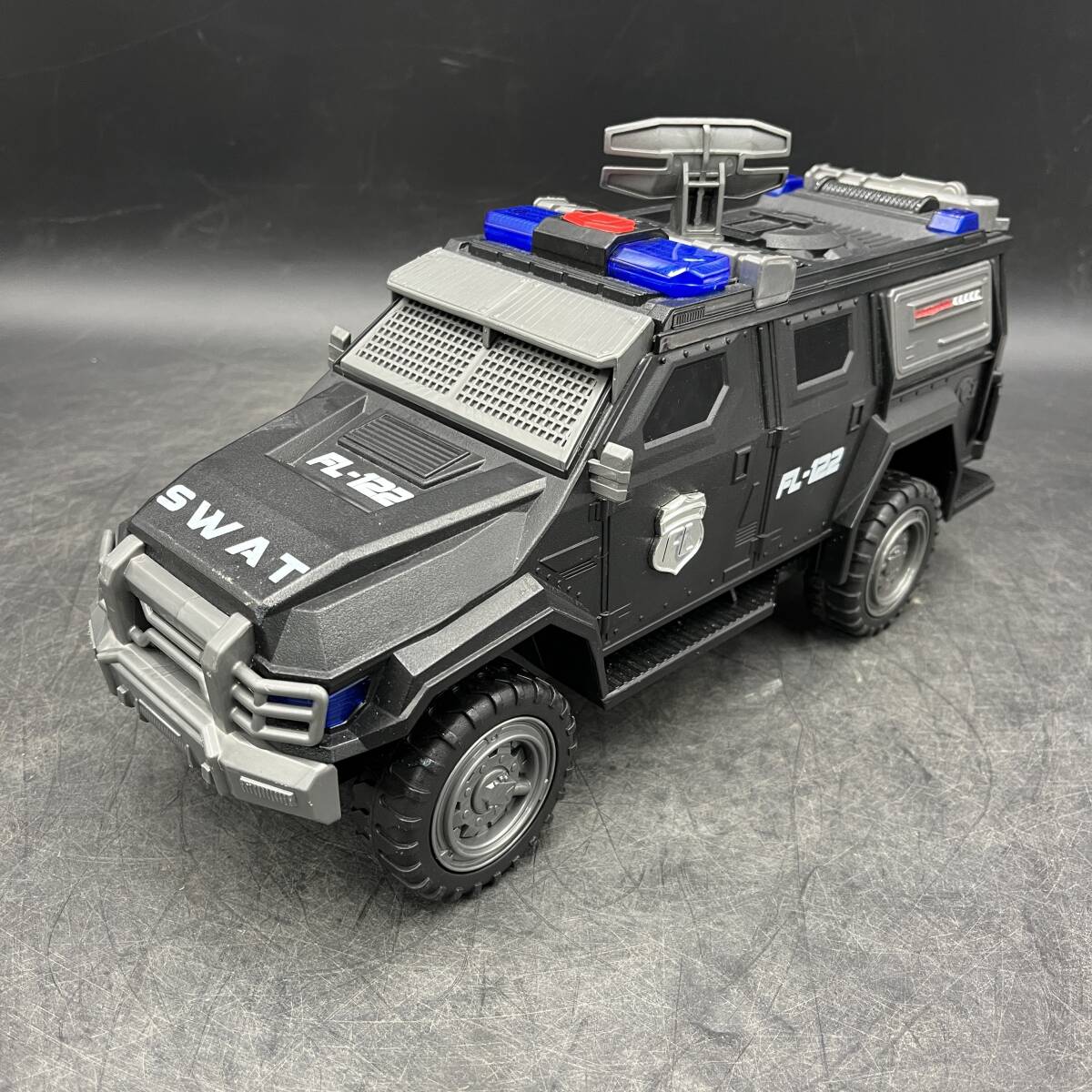  ミニカー SWAT 警察車両 おもちゃ FL-122 の画像1