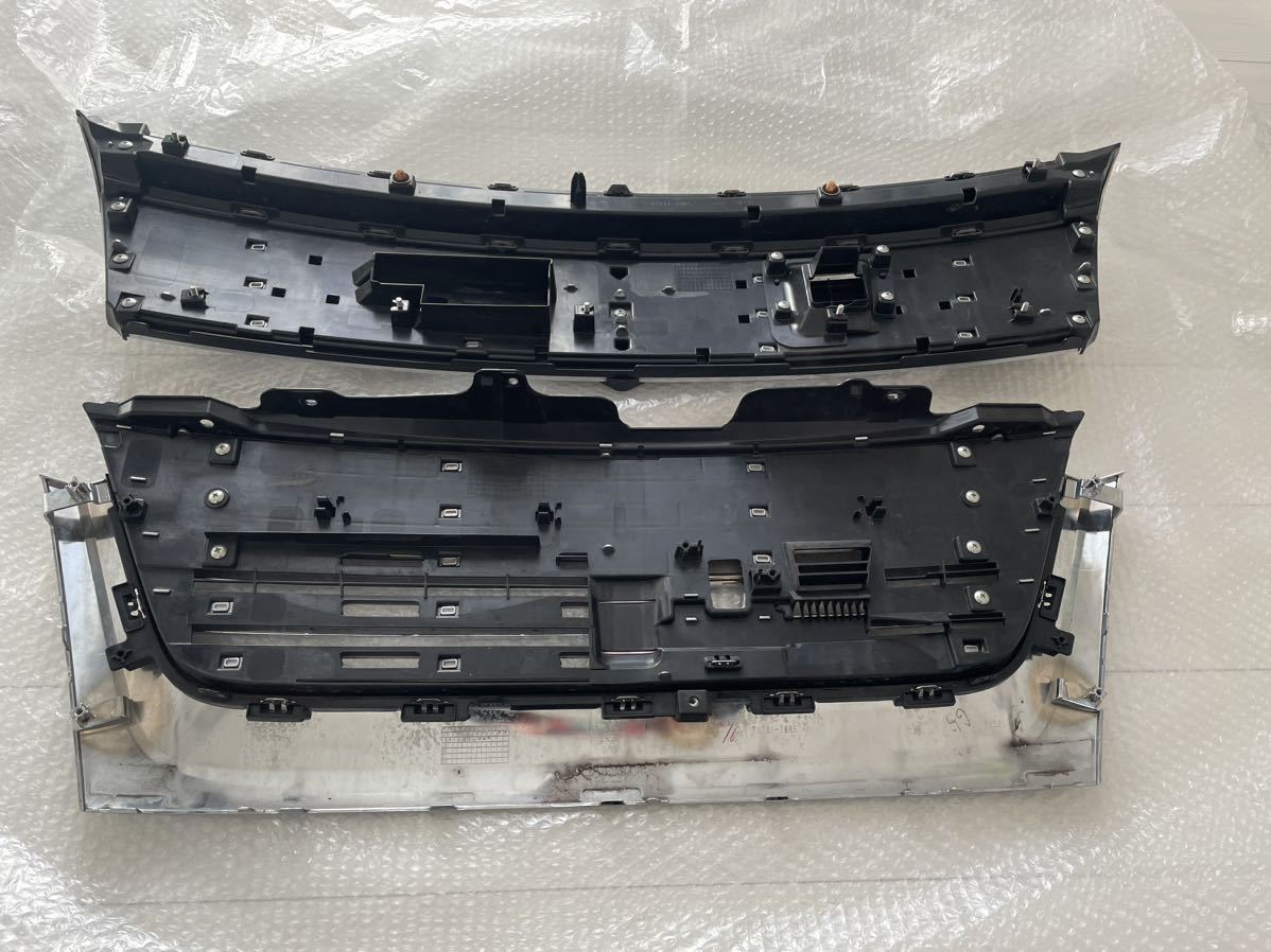 スペーシアカスタム MK53S 前期 中期 メッキグリル メッキモールセットカメラ穴有り スペーシアカスタム MK53S 前期 中期 メッキグリル メッキモールセットカメラ穴有り