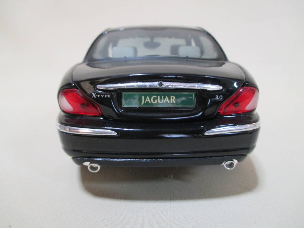 1/18 ミニカー Maisto マイスト JAGUAR ジャガー X-TYPE 3.0 (ブラック)_画像8