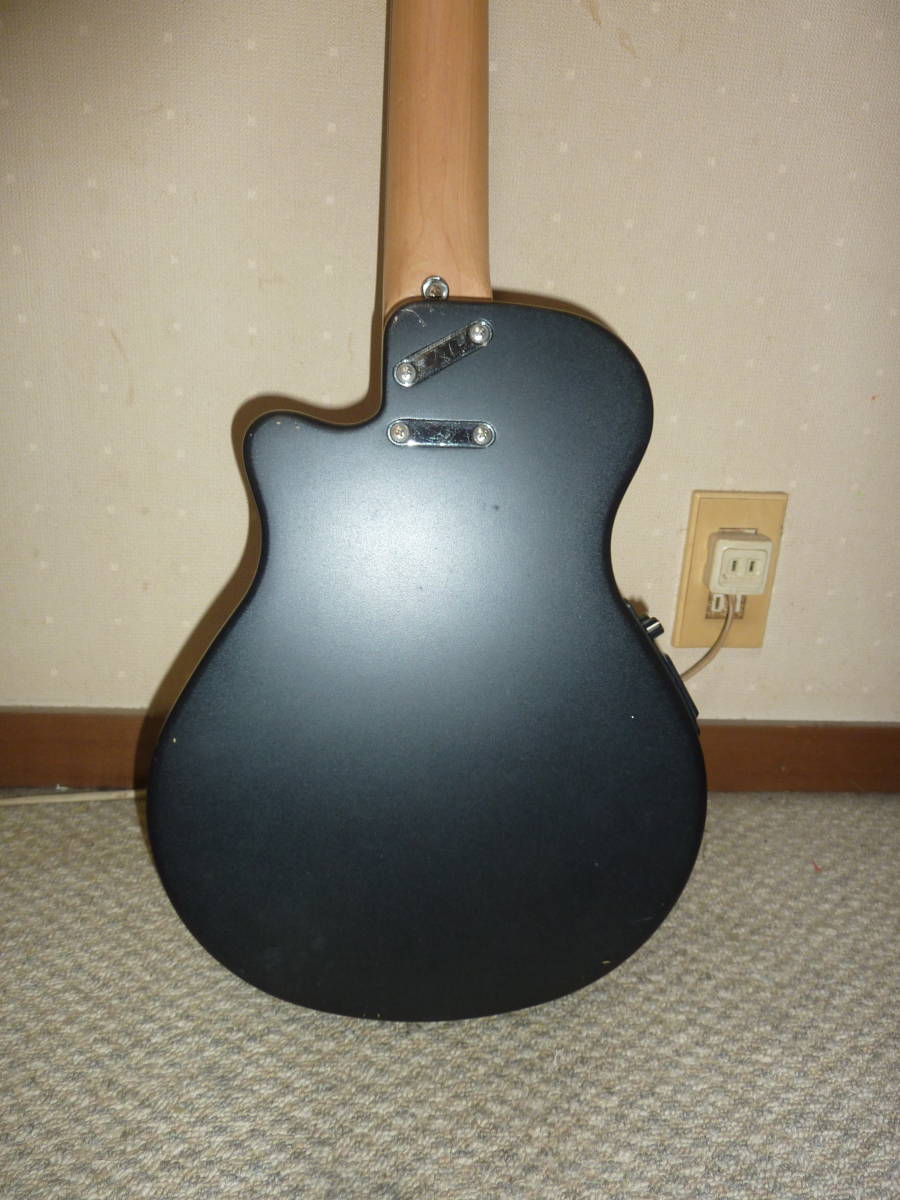 Yamaha製 小型のエレアコ ギター APXT-IA_画像6