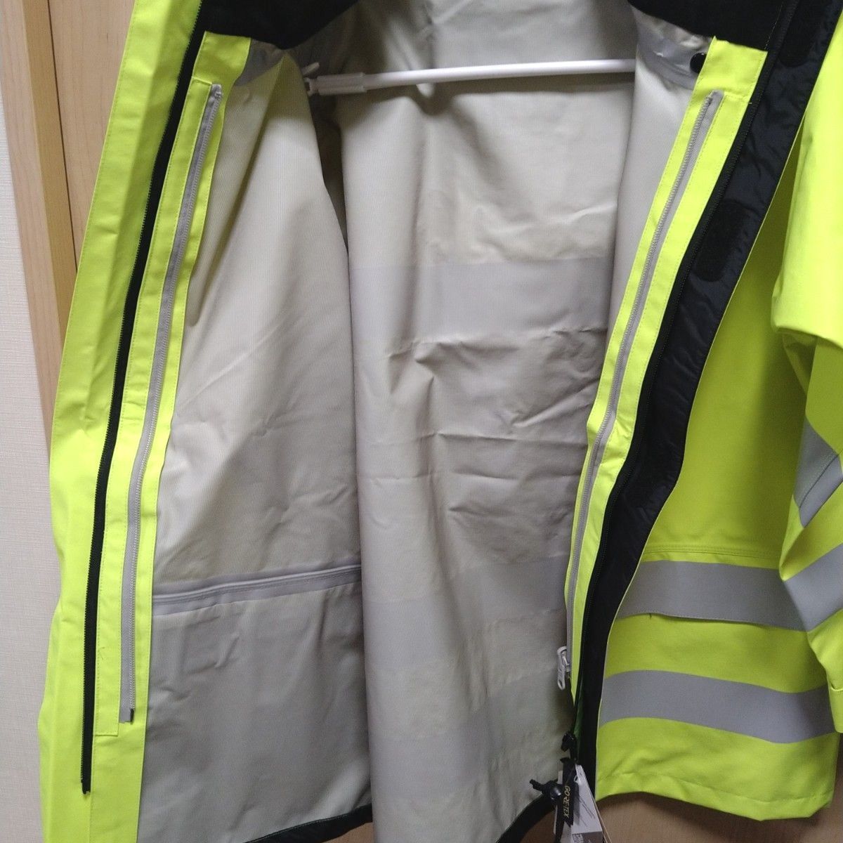 ミドリ安全 レインベルデN 高視認仕様ジャケット GORE-TEX 蛍光 ミドリ安全 レインベルデN 高視認仕様ジャケット GORE-TEX 蛍光