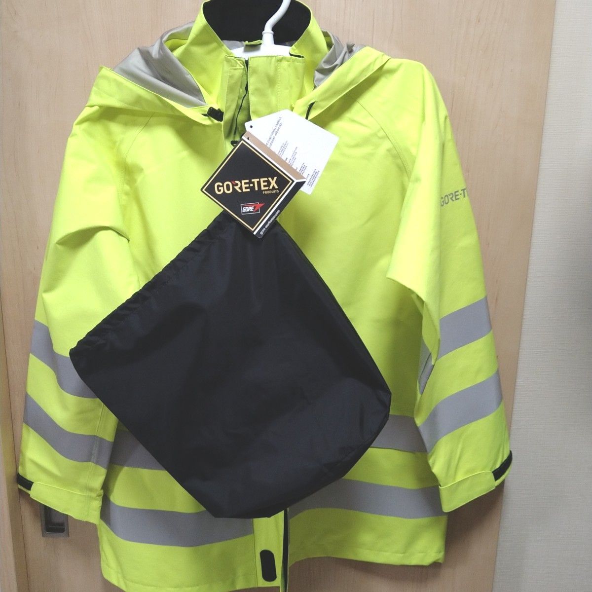 ミドリ安全 レインベルデN 高視認仕様ジャケット GORE-TEX 蛍光 ミドリ安全 レインベルデN 高視認仕様ジャケット GORE-TEX 蛍光