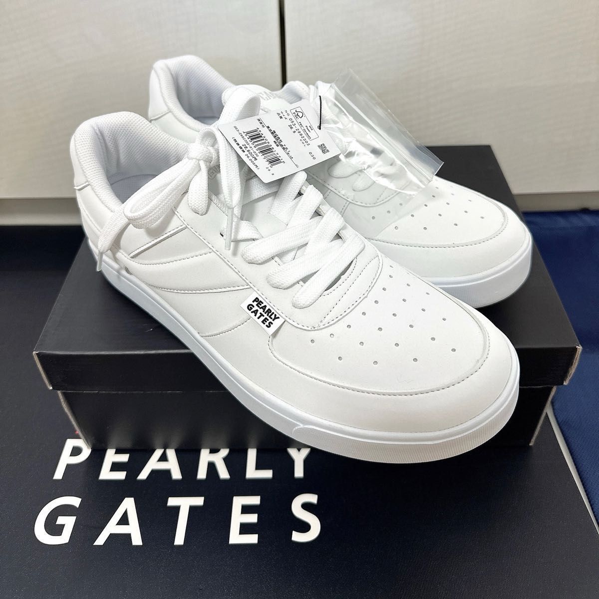 【 新品 ローカット PEARLY GATES 】 パーリーゲイツ 27.0cm シューズ ホワイト スパイク 正規品 スニーカー