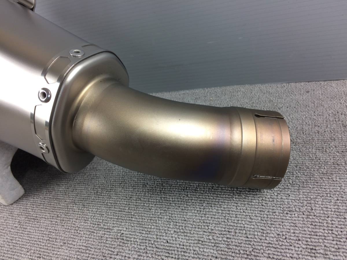 管理番号03240　【良品】　AKRAPOVIC　アクラポビッチ　スリップオン　マフラー　ZX-10R　16-20　チタン　カーボン_画像4