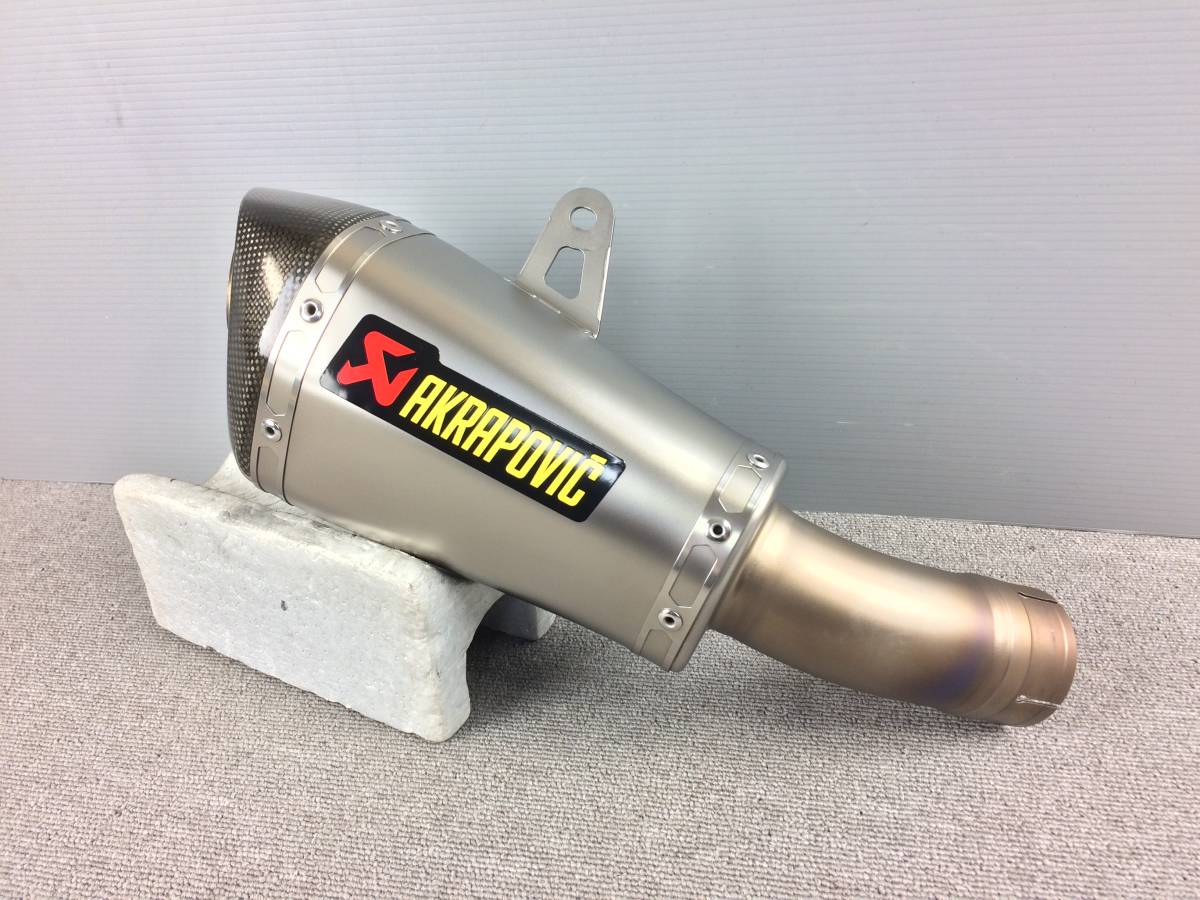 管理番号03240　【良品】　AKRAPOVIC　アクラポビッチ　スリップオン　マフラー　ZX-10R　16-20　チタン　カーボン_画像1