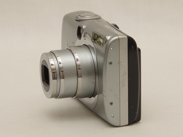 完全ジャンク　Canon　IXY DIGITAL 800 IS　コンパクトデジタルカメラ　レンズエラー_画像2