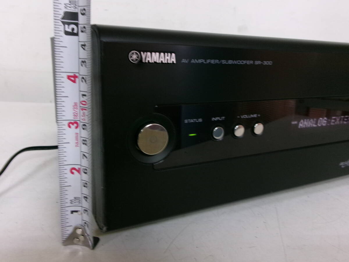 N-499【2-29】◎14 YAMAHA ヤマハ AVアンプ サブウーファー SR-300 通電OK 動作未確認・現状品 / 音響機器 オーディオ ステレオ_画像2