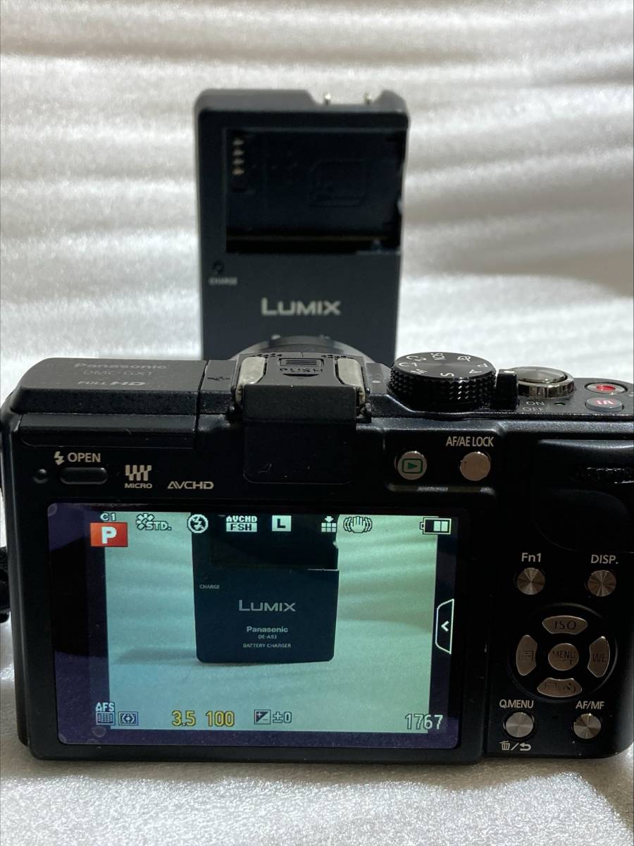 Panasonic Lumix DMC-GX1 VARIO 14-42mm 1:3.5-5.6/14-42 バッテリー SDカード 16GB シャッター・フラッシュ確認済 _画像8