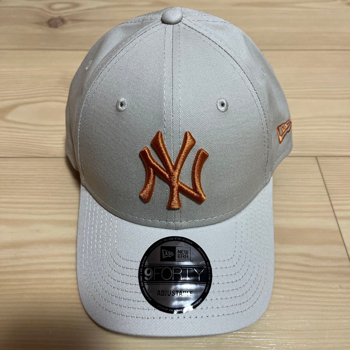 ニューエラ　NEW ERA キャップ　NY ニューヨークヤンキース　ベージュ