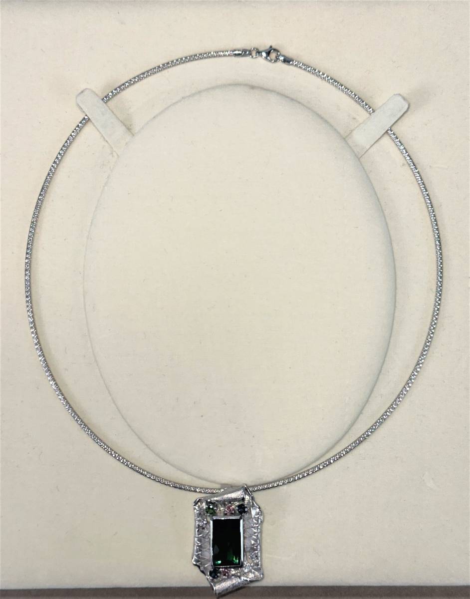 E187●エメラルド・サファイア【MITSUKOSHI】宝石 ネックレス 銀製 シルバー レディー 女性 重さ約：18g 現状品