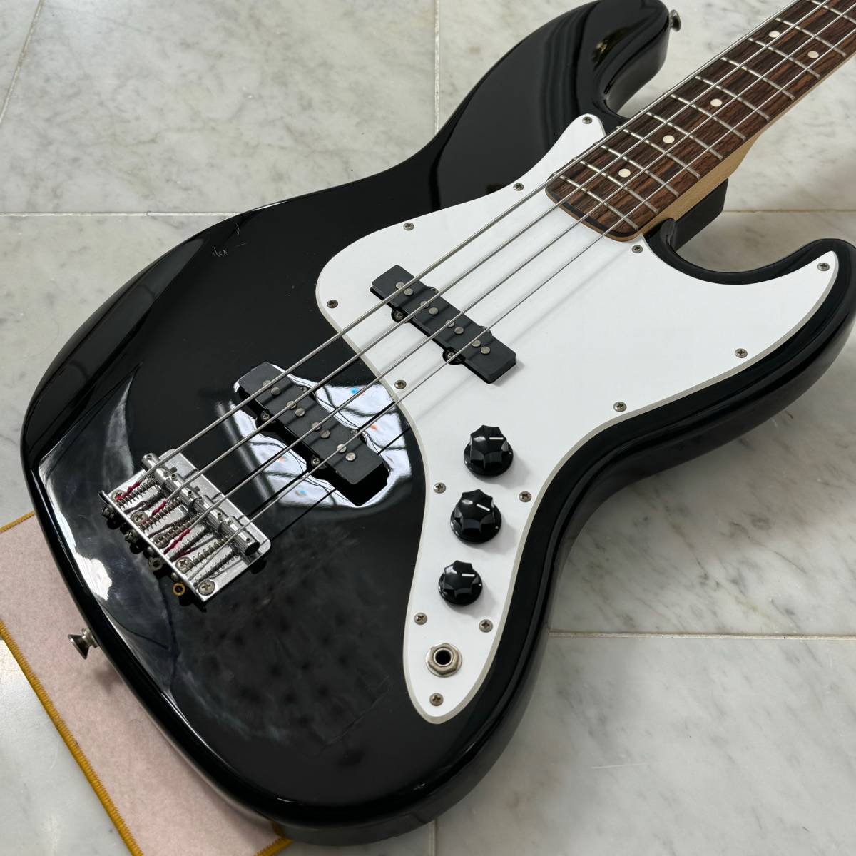 Fender フェンダー JAZZ BASS ジャズベース 1994年 ブラック_画像4