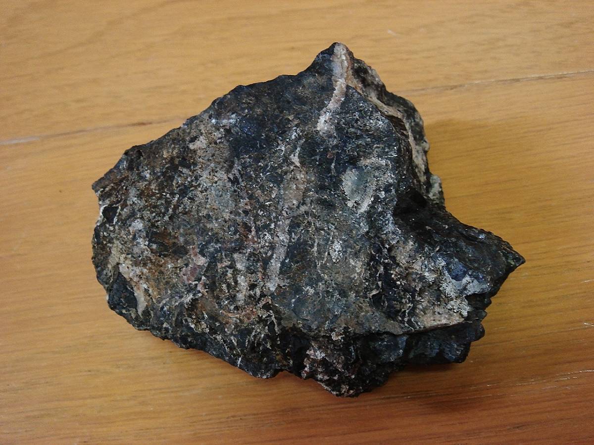 稀少 チェコ産 ピッチブレンド  高品質 原石 ラジウム鉱石の画像2