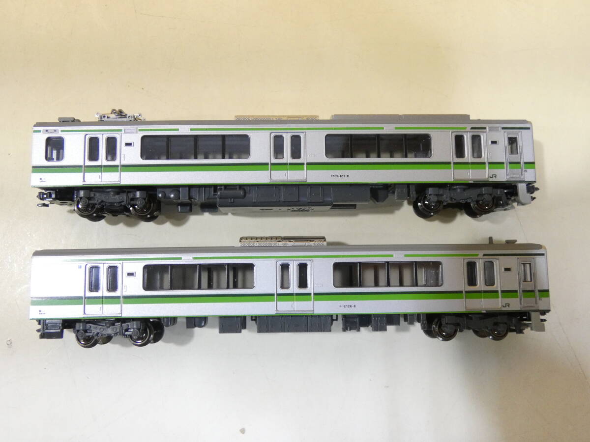【鉄道模型】Nゲージ　KATO　10-581　E127系　0番台　新潟色　クモハ　クハ　2両セット　【中古】J5　S672_画像2
