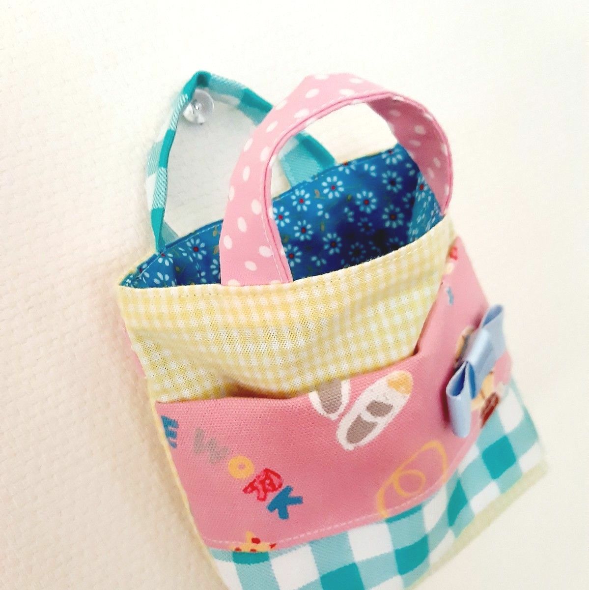 入園入学準備　女の子　ハリネズミの移動ポケット　ミニバッグ　2つセット　ピンク　水色　ハンドメイド