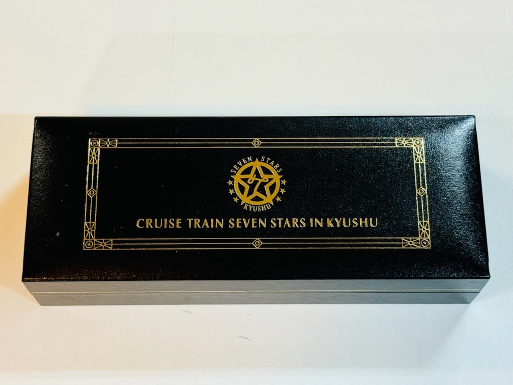 CRUISE TRAIN SEVEN STARS IN KYUSHU クルーズトレイン ななつ星in九州 オリジナル乗車記念 2色ボールペン/シャープペンシル 未使用品です_画像1