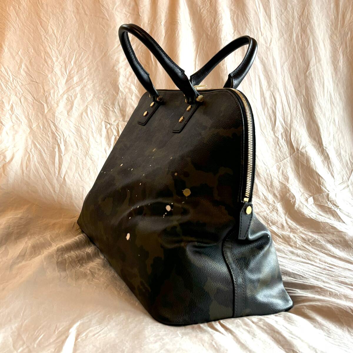 [GENTIL BANDIT| Jean ti van ti] розничная цена 47,300 иен GB1983-MM камуфляж PVC кожа ручная сумочка сумка "Boston bag" портфель 