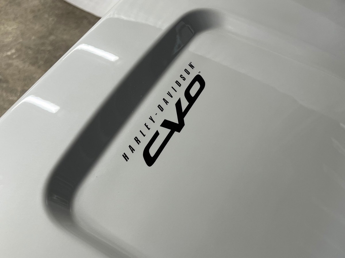 新品! ハーレーダビッドソン 純正 チョップド ツアーパック 2020年 CVO カラー ロードグライド エレクトラ ストリート バッグ トップケースの画像7