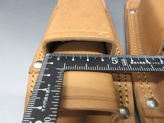 F811* leather made 2 step tool difference ./ two step difference .// total 2 point // tool holder carpenter's tool leather made / unused 